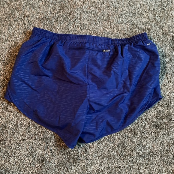 Nike Dri-Fit Running Shorts - Picture 2 of 3